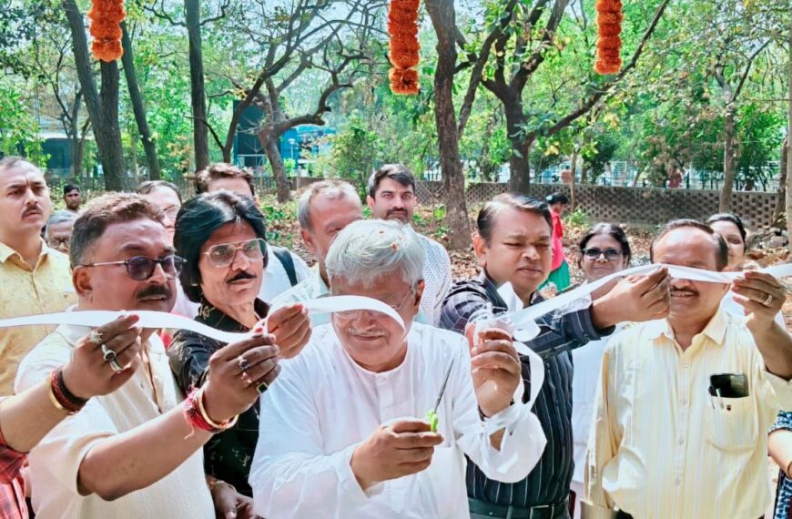 দুর্গাপুর মহকুমা হাসপাতালে ‘মা ক্যান্টিন’-এর নবনির্মিত আচ্ছাদনের উদ্বোধন