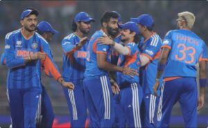 ইংল্যান্ডকে হারিয়ে টি-২০ বিশ্বকাপের ফাইনালে ভারত।